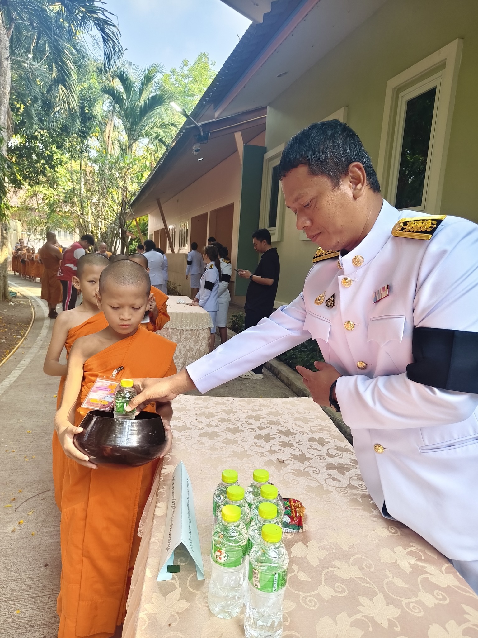 title - ส.ป.ก.นครปฐม เข้าร่วมพิธีเจริญพระพุทธมนต์และพิธีตักบาตร เฉลิมพระเกียรติสมเด็จพระกนิษฐาธิราชเจ้า กรมสมเด็จพระเทพรัตนราชสุดา สยามบรมราชกุมารี เนื่องวันคล้ายวันพระราชสมภพ 2 เมษายน และพิธีทอดผ้าป่าสมทบกองทุนพัฒนาเด็กชนบทในพระราชูปถัมภ์สมเด็จพระเทพรัตนราชสุดาฯ สยามบรมราชกุมารี